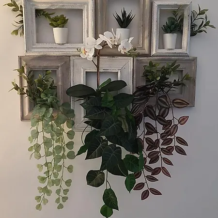 Lovely 2 Bed 3 Bath, Fully Equipped, Near Promenad