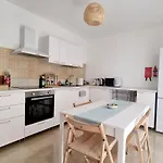 Lovely 2 Bed 3 Bath, Fully Equipped, Near Promenad * Gzira