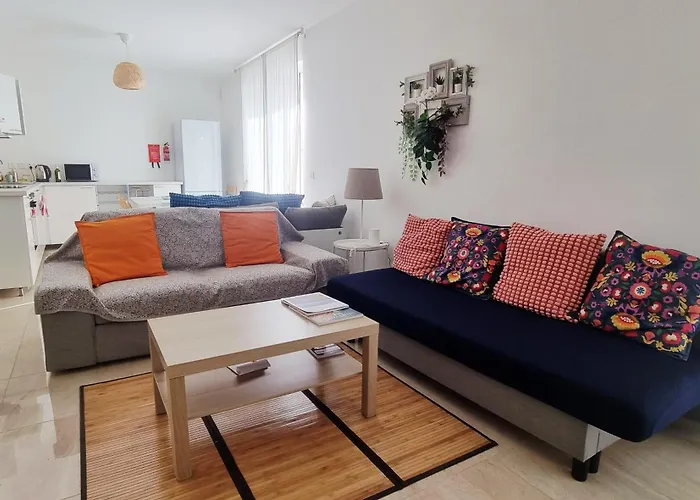 Lovely 2 Bed 3 Bath, Fully Equipped, Near Promenad * Gzira