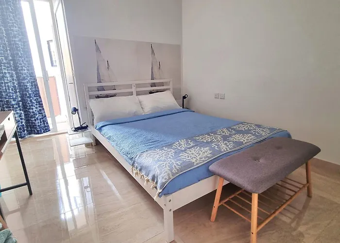 Lovely 2 Bed 3 Bath, Fully Equipped, Near Promenad Apartamento Gzira